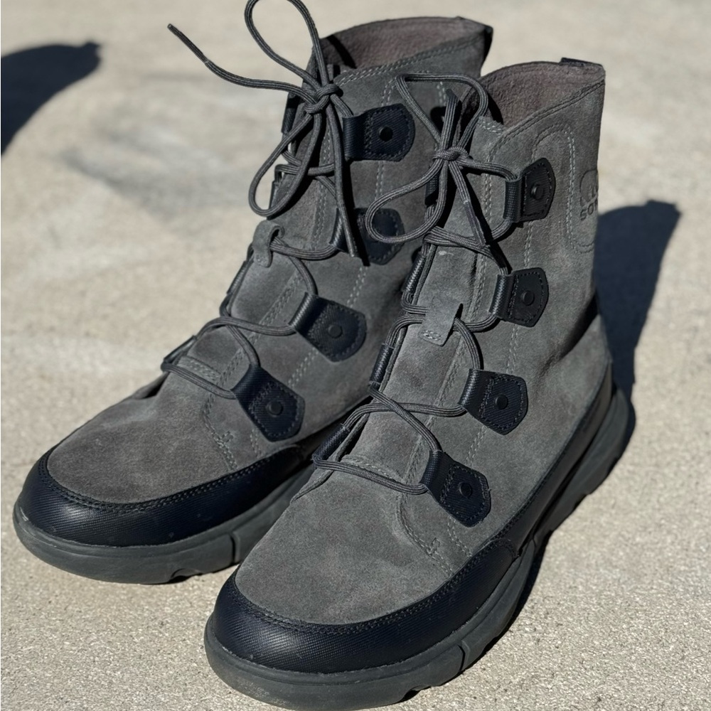SOREL Explorer Insulated & Waterproof winter boot: Black, Sz 10, excellent cond.